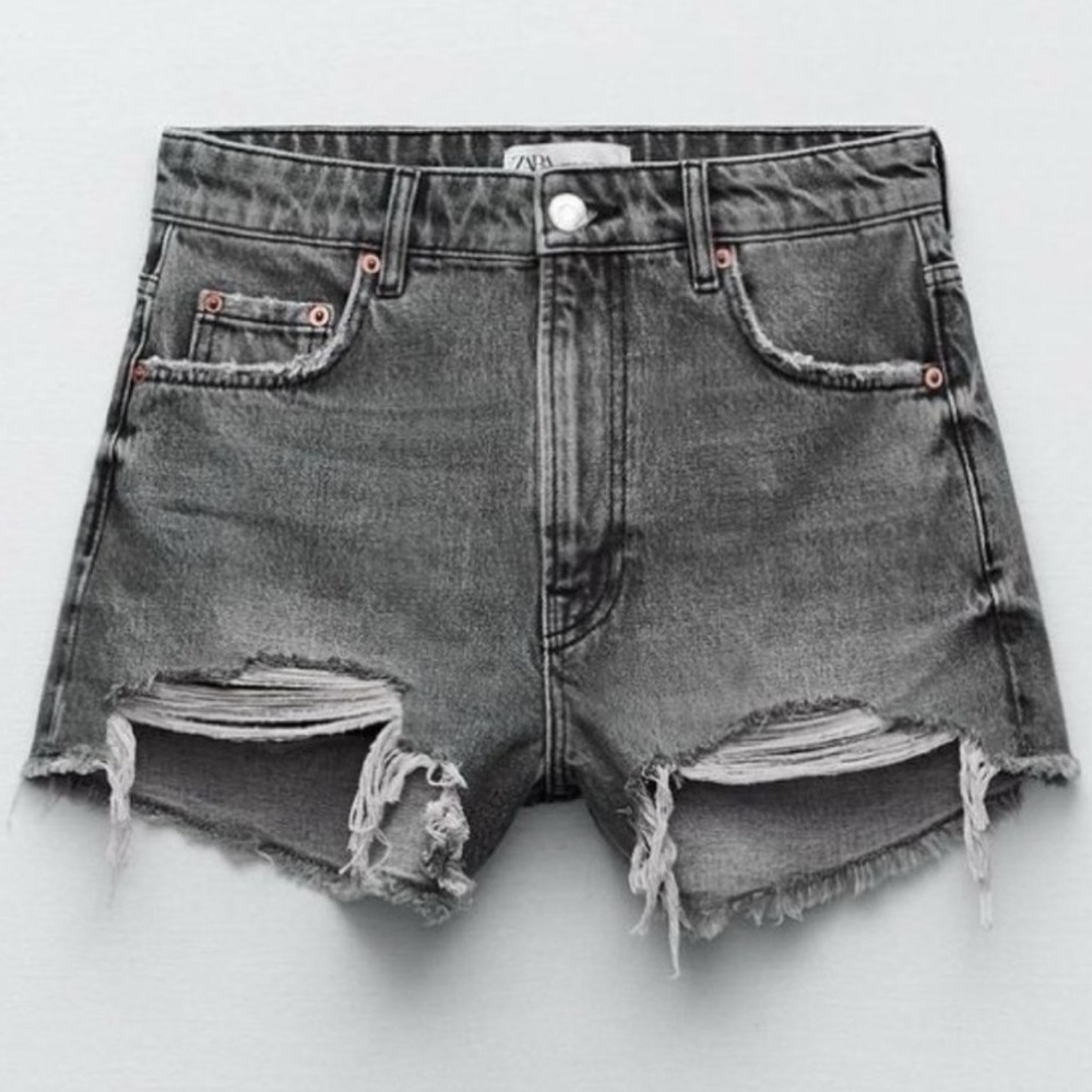 Zara The High Waist short Arctic Grey Denim Distressed 100% Cotton Shorts size 0